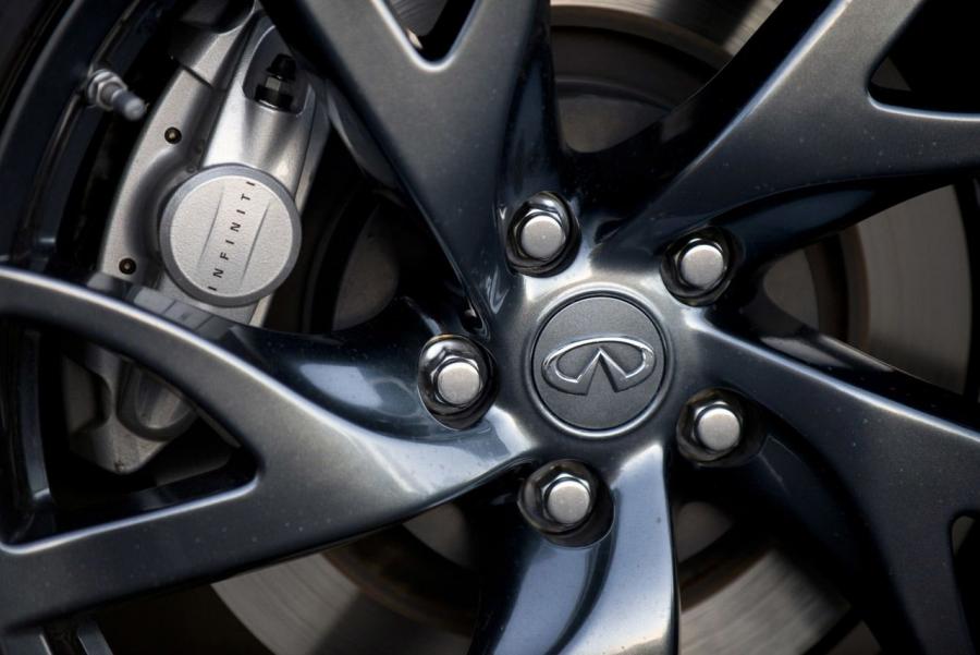  Infiniti Q50 S 2014 года  (фото 2 из 33)